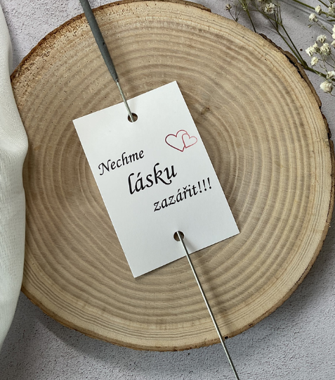 Svatební kartičky na prskavky – dvojsrdce