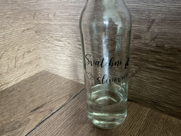 Samolepka na slivovici A